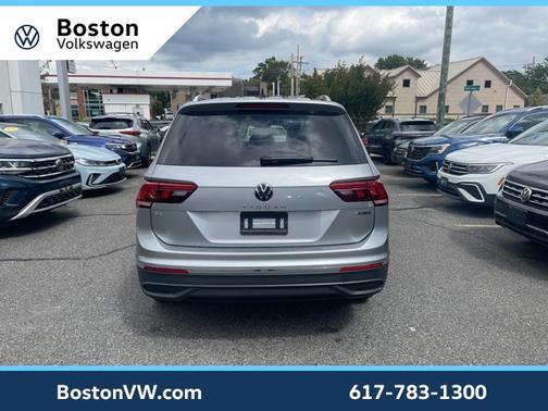 2024 Volkswagen Tiguan 2.0T SE
