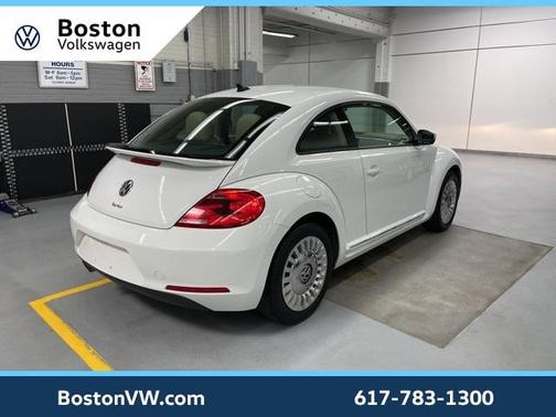 2016 Volkswagen Beetle 1.8T SE