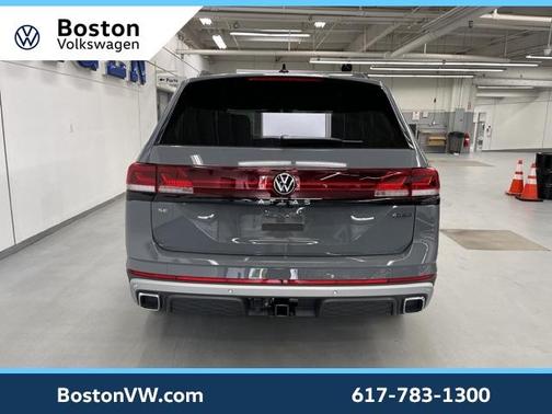 2025 Volkswagen Atlas 2.0T Peak Edition