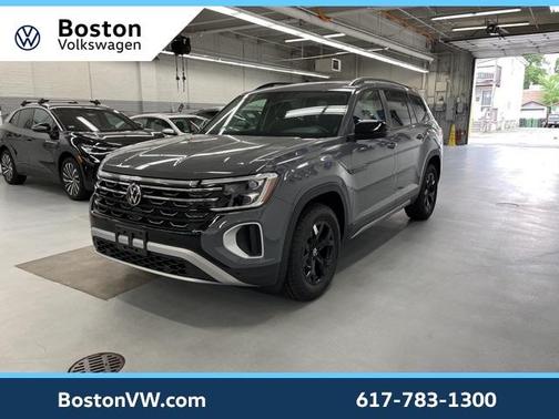2025 Volkswagen Atlas 2.0T Peak Edition