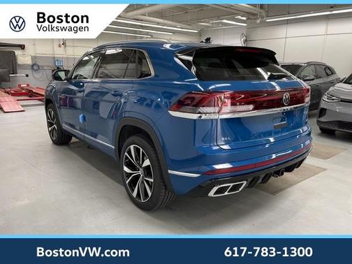 2025 Volkswagen Atlas Cross Sport 2.0T SEL Premium R-Line