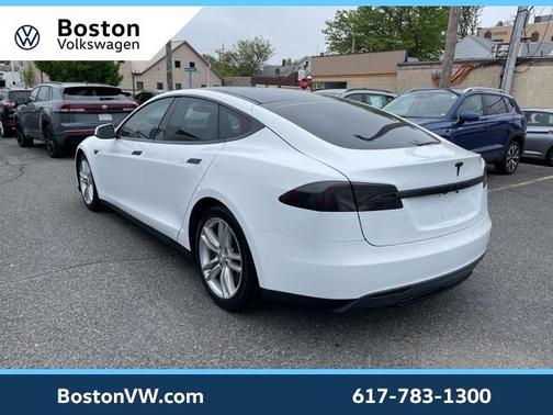 2015 Tesla Model S 70D