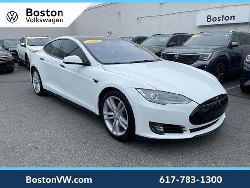 2015 Tesla Model S 70D