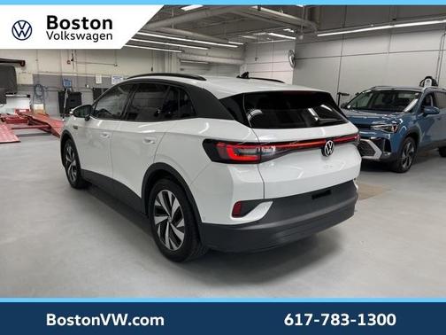 2023 Volkswagen ID.4 Pro