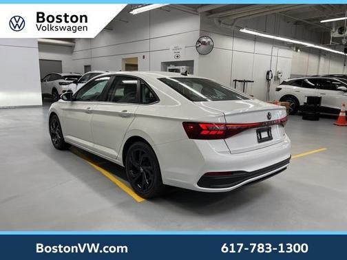 2025 Volkswagen Jetta 1.5T SE