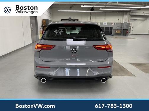 2025 Volkswagen Golf GTI 2.0T SE