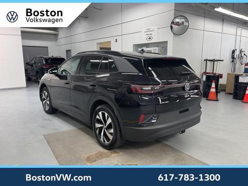 2023 Volkswagen ID.4 Pro