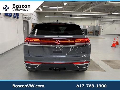 2026 Volkswagen Atlas Cross Sport 2.0T SEL