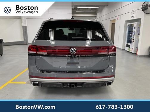 2025 Volkswagen Atlas 2.0T Peak Edition