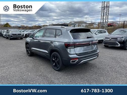 2025 Volkswagen Taos 1.5T SEL