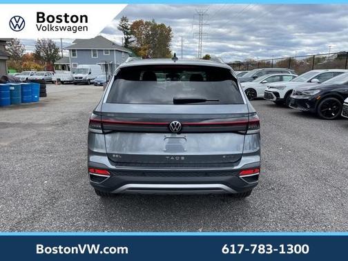 2025 Volkswagen Taos 1.5T SEL