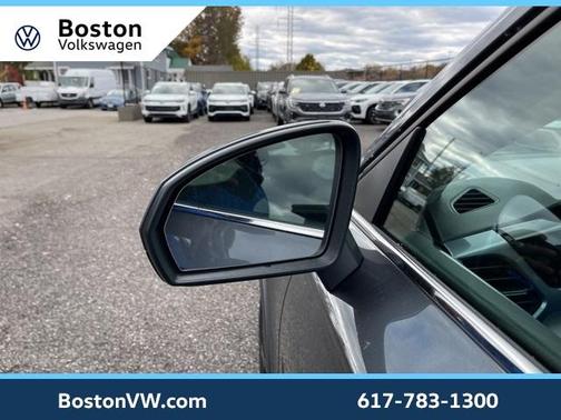 2025 Volkswagen Taos 1.5T SEL