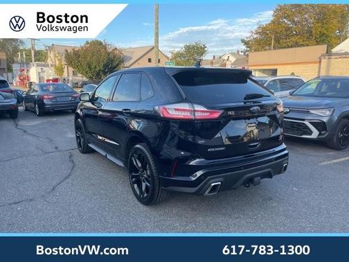 2020 Ford Edge ST