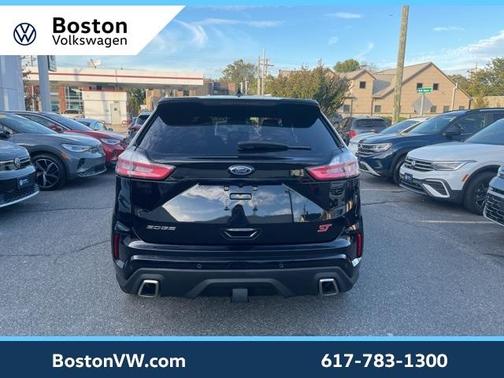 2020 Ford Edge ST