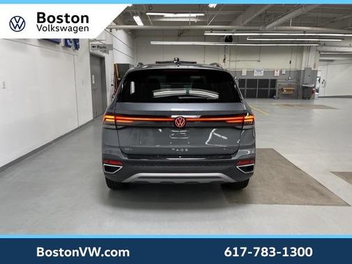 2025 Volkswagen Taos 1.5T SEL