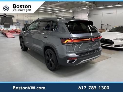 2025 Volkswagen Taos 1.5T SEL