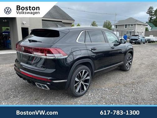2025 Volkswagen Atlas Cross Sport 2.0T SEL Premium R-Line
