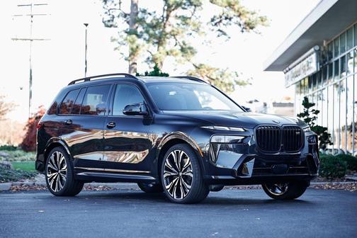 2026 BMW X7 M60i