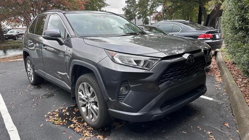 2019 Toyota RAV4 XLE Premium