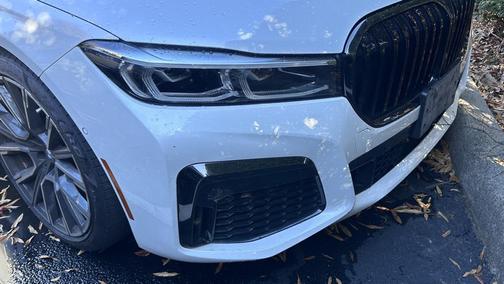 2022 BMW 750 i xDrive