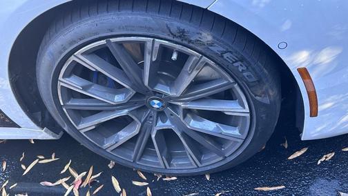 2022 BMW 750 i xDrive