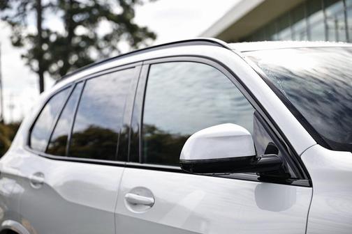 2022 BMW X5 PHEV xDrive45e