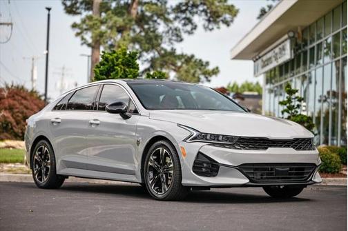 2023 Kia K5 GT-Line