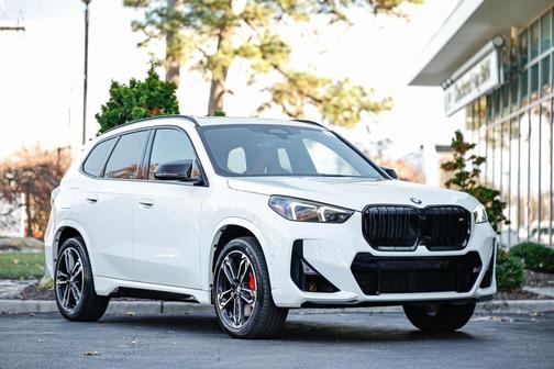 2025 BMW X1 M35i