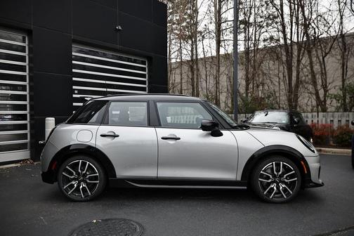 2026 MINI Hardtop Cooper S