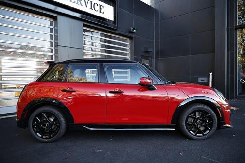 2026 MINI Hardtop Cooper S