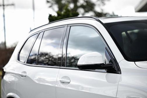 2025 BMW X5 PHEV xDrive50e