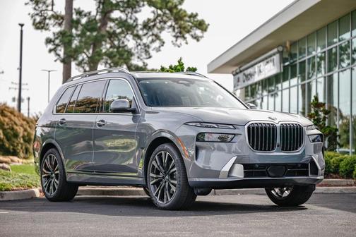 2026 BMW X7 xDrive40i