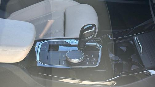 Mineral White Metallic 2024 BMW X3 sDrive30i
