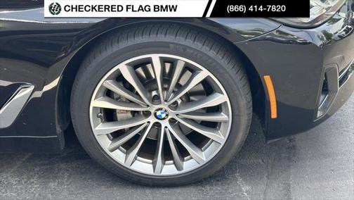 2022 BMW 530 530i