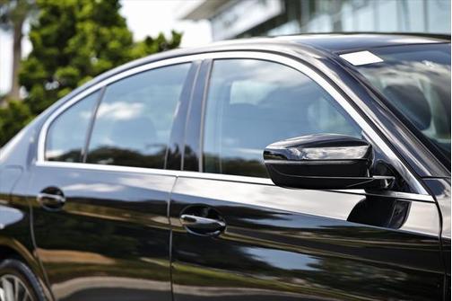 2022 BMW 530 530i