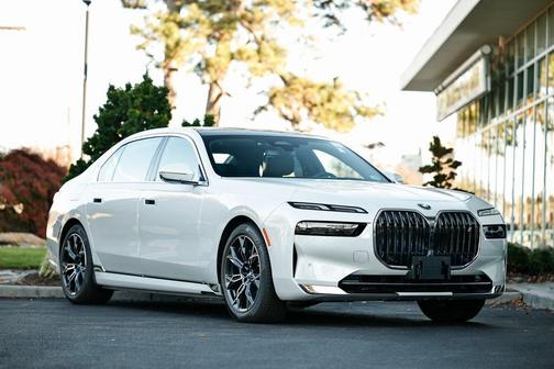 2025 BMW i7 eDrive50