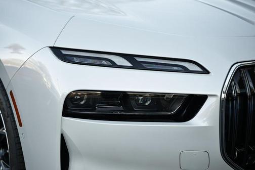 2025 BMW i7 eDrive50