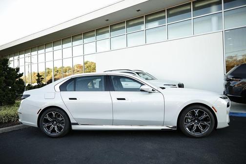 2025 BMW i7 eDrive50