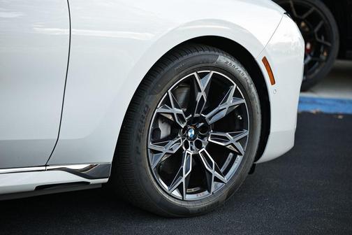 2025 BMW i7 eDrive50