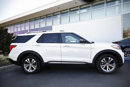2020 Ford Explorer Platinum