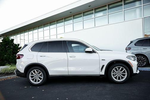 2023 BMW X5 PHEV xDrive45e