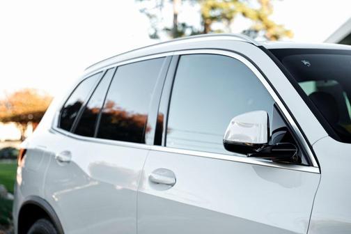 2023 BMW X5 PHEV xDrive45e