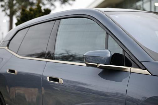 2023 BMW iX xDrive50