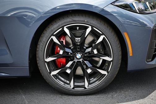 2026 BMW 430 i