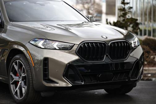 2024 BMW X6 xDrive40i