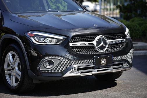 Cosmos Black Metallic 2021 Mercedes-Benz GLA 250 Base 4MATIC