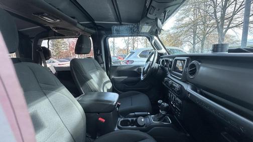 2022 Jeep Wrangler Willys