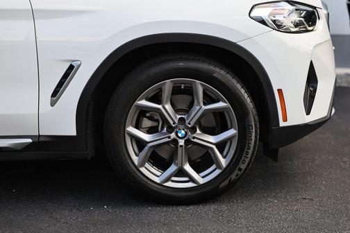 Alpine White 2023 BMW X3 sDrive30i