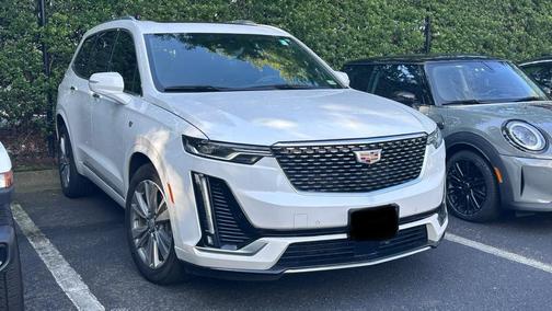 2024 Cadillac XT6 Premium Luxury FWD