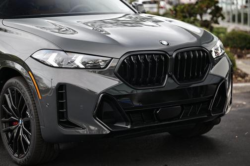 2026 BMW X6 xDrive40i
